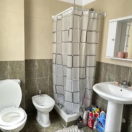 Apartment Plis Myslym Shyri